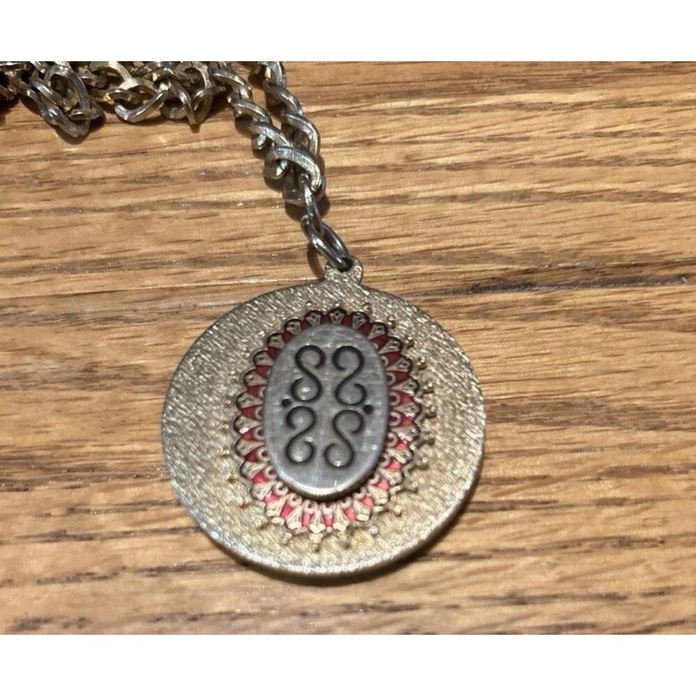 Vtg Eastern Indian Moroccan Style Layered Red And Gold Enamel pendant and chain